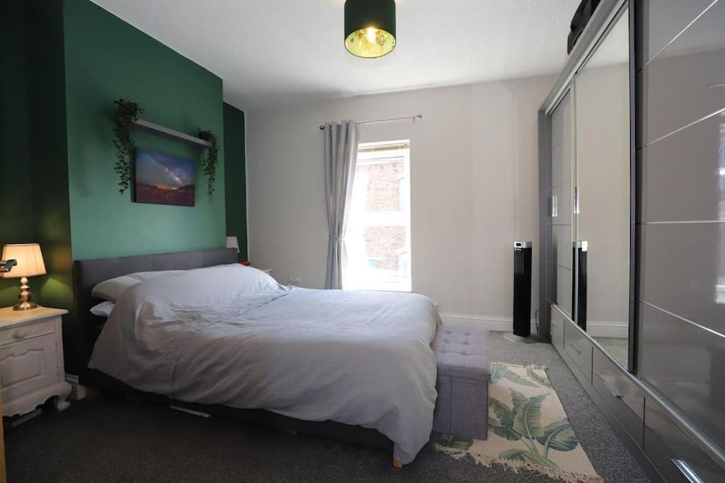 Apartment Luxury House Near Center Hospital &superstore